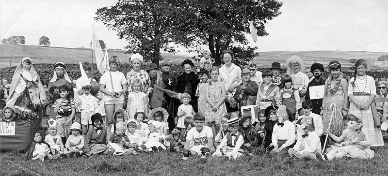 LC19 - Sports Day 1966.JPG - Long Preston Sports Day 1966